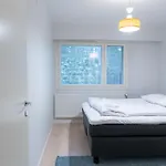 Large Renovated Townhouse With Sauna And Patio * Espoo