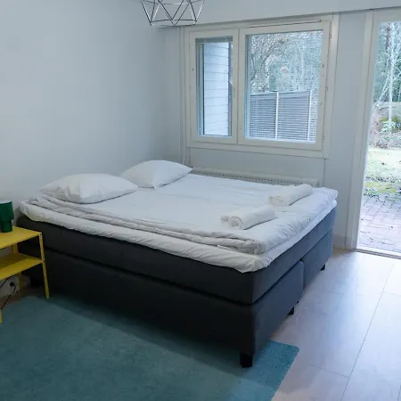 Ferienhaus Large Renovated Townhouse With Sauna And Patio *